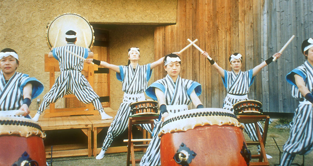 Women Taiko Drummers at the Akino Fuku Ceremonial Opening