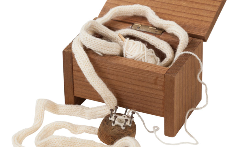 Knitting Machine for a Woolen Cord